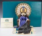 WDCC Evil Queen on Throne, Ophalen of Verzenden, Zo goed als nieuw, Beeldje of Figuurtje