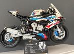 LEGO technic Motor - BMW M 1000 RR, Ophalen of Verzenden, Zo goed als nieuw