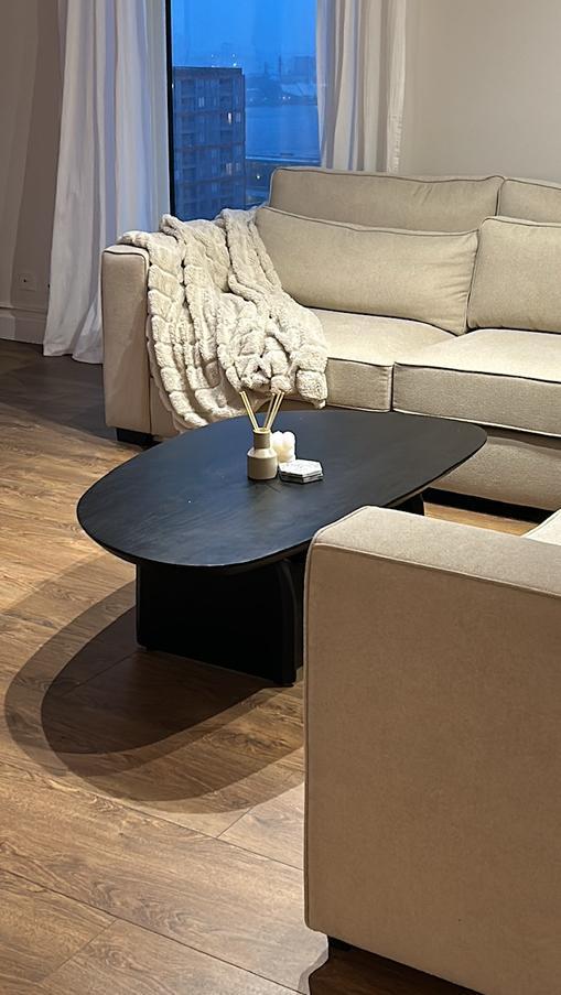 Zwarte salontafel Sklum “Bedum”, Huizen en Kamers, Kamers te huur, Amsterdam