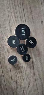 Loye cosmetics, Ophalen of Verzenden, Zo goed als nieuw, Overige kleuren, Gehele gezicht