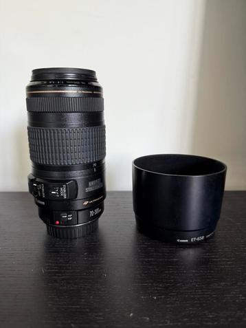 Canon 70-300 USM EF 4-6.6 IS beschikbaar voor biedingen