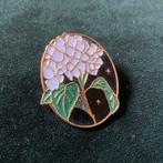 Broche met bloem, Ophalen of Verzenden, Zo goed als nieuw