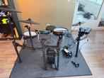 Roland TD-17KV2 + drummat + drummer throne + practice pad, Ophalen, Zo goed als nieuw, Roland, Elektronisch