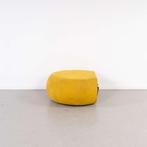 1x Montis Edam Poef Okergeel – Stof, Niet ingevuld, Ophalen of Verzenden, Zo goed als nieuw, 75 tot 100 cm