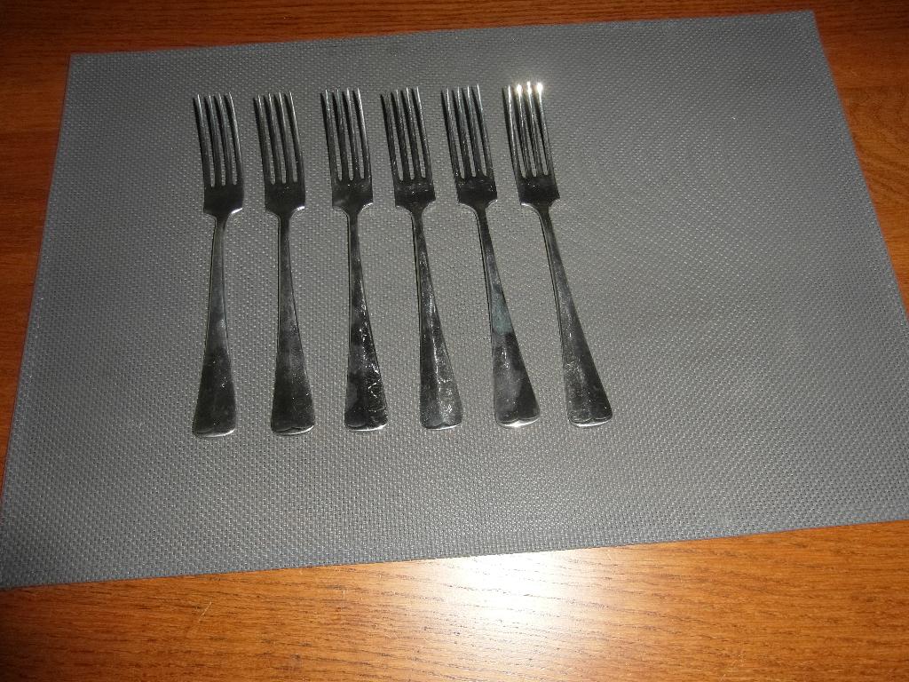 GERO ANTIEK VERZILVERDE DINERVORKEN HAAGS LOFJE 90., Antiek en Kunst, Antiek | Bestek, Ophalen of Verzenden