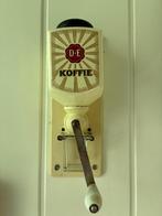 Koffiemolen, Ophalen