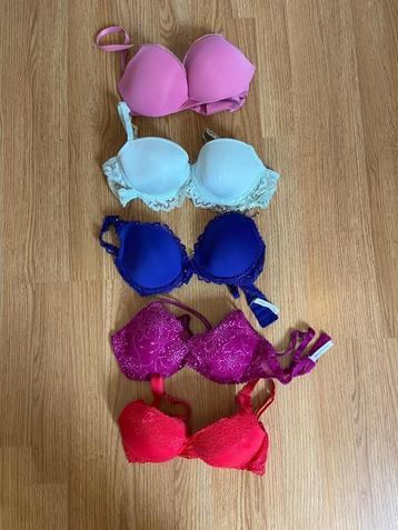 Bh / beha’s / lingerie Marie Jo maat 70C beschikbaar voor biedingen