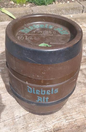 Biervat 10 liter diebels alt 30 jaar oud mancave 