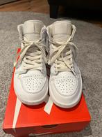 Jordan 1 wit, Nike, Ophalen of Verzenden, Wit, Zo goed als nieuw