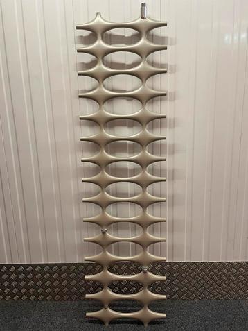 ~.~ Design badkamer radiator ~.~ beschikbaar voor biedingen