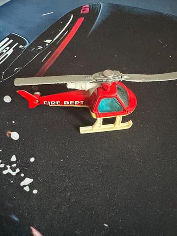 Matchbox speelgoedhelikopter van de brandweer beschikbaar voor biedingen