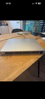 Ubiquiti UniFi US-48-500W POE+, Computers en Software, Netwerk switches, Ophalen of Verzenden, Gebruikt