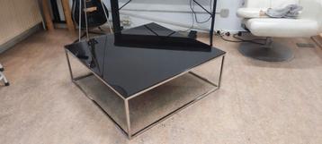 Zwarte Glazen Cassina Salontafel beschikbaar voor biedingen
