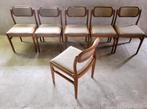 Set van 6 eetkamerstoelen van Johannes Andersen voor Uldum