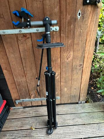 Fiets montagestandaard beschikbaar voor biedingen