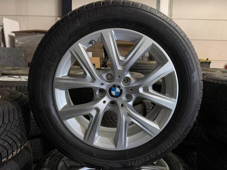 Bmw X1 F48 11/1/2014 tot 12/1/2022 , 205/60/R17, Auto-onderdelen, Banden en Velgen, Banden en Velgen, Zomerbanden, 17 inch, 205 mm