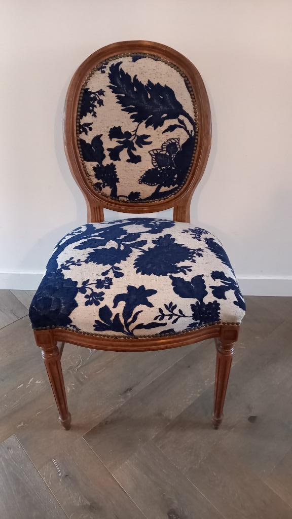 Hippe/ moderne medaillonstoel, Huis en Inrichting, Stoelen, Zo goed als nieuw, Eén, Hout, Stof, Overige kleuren, Ophalen