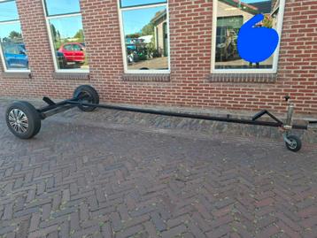 Alko boot stallingstrailer tot 5.5 M  13" banden 350 euro !  beschikbaar voor biedingen