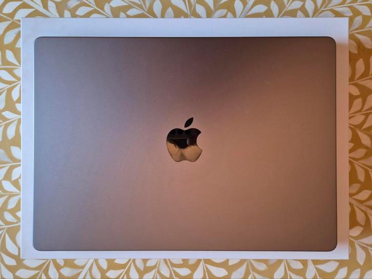 MacBook Pro (2023) 14" - M2 10‑core CPU en 16‑core GPU, Computers en Software, Apple Macbooks, Refurbished, MacBook Pro, Overige groottes