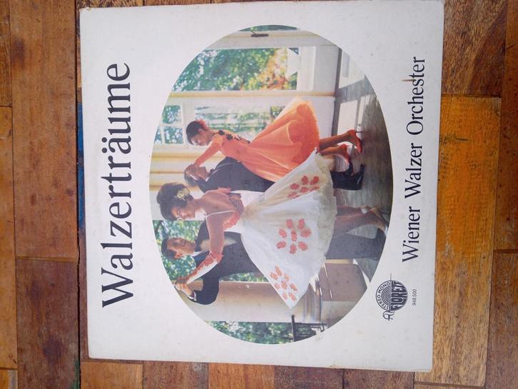 Wiener Walzer Orchester - Walzerträume LP, Cd's en Dvd's, Vinyl | Klassiek, Gebruikt, Romantiek, Orkest of Ballet, 12 inch, Ophalen of Verzenden