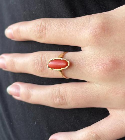 Bloedkoraal fraaie 14k gouden vintage dames ring klassiek, Sieraden, Tassen en Uiterlijk, Antieke sieraden, Ring, Goud, Met edelsteen