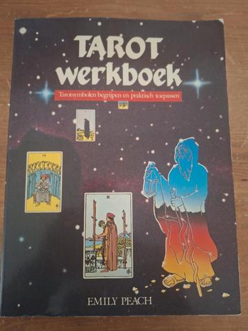 Tarot Werkboek - Emily Peach beschikbaar voor biedingen
