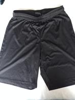 2 Sport broeken en 1 shirt, Ophalen of Verzenden, Gebruikt, Meisje, Broek