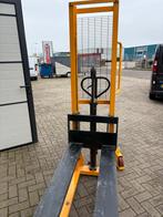 Handbediening Stapelaar, Zakelijke goederen, Machines en Bouw | Heftrucks en Intern transport, Tot 1000 kg, Ophalen, Handmatig