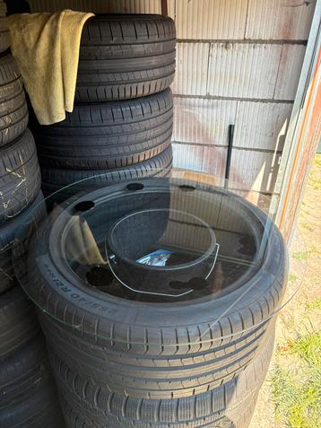 Glasplaat rond 78 cm / 6 mm dik beschikbaar voor biedingen
