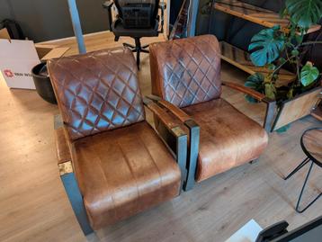 Vintage Leren Fauteuils - Weathered Look beschikbaar voor biedingen