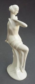 Om 1930-1935 Sitzendorf Keramiek Beeld Sculptuur Dame Vrouw, Antiek en Kunst, Antiek | Keramiek en Aardewerk, Ophalen of Verzenden