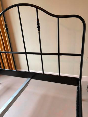 Bedframe 160x200, ikea, zwart met goud, spijlen - afbeelding 5