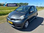Toyota Aygo 1.0-12V NIEUWE KOPPELING !, Voorwielaandrijving, Euro 5, 4 stoelen, 68 pk