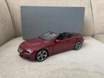 Kyosho BMW M6 coupe e63 Indianapolis Red dealer edition, Hobby en Vrije tijd, Modelauto's | 1:18, Ophalen of Verzenden, Zo goed als nieuw
