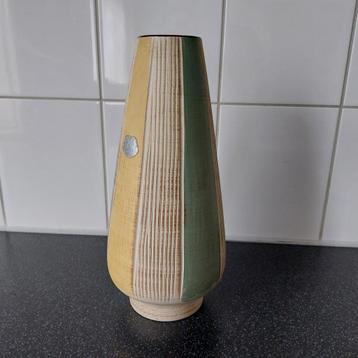 Vintage vaas jaren '50 Germany beschikbaar voor biedingen