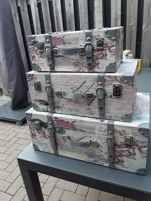 Houten kofferset/kisten met print., Huis en Inrichting, Woonaccessoires | Kisten, Zo goed als nieuw, Minder dan 50 cm, Minder dan 50 cm