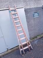 Uitschuifbare houten ladder 2x10 spots, Doe-het-zelf en Verbouw, Ladders en Trappen, Ophalen, Gebruikt, ., .
