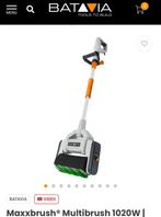 Kunstgras borstel machine elektrisch, Ophalen, Zo goed als nieuw