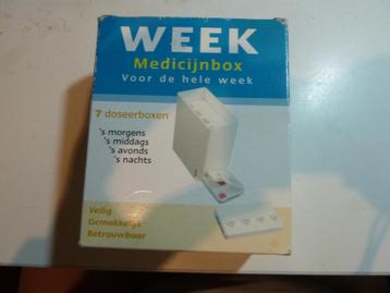 Medicijn weekbox 7 dagen 4 vaks dosette beschikbaar voor biedingen