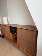 Zwevend massief walnoten wandmeubel 280x55, Ophalen, 250 tot 300 cm, Met deur(en), Zo goed als nieuw