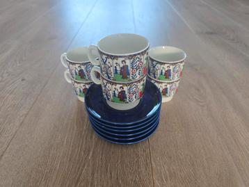 Vintage Kop en Schotels Set beschikbaar voor biedingen