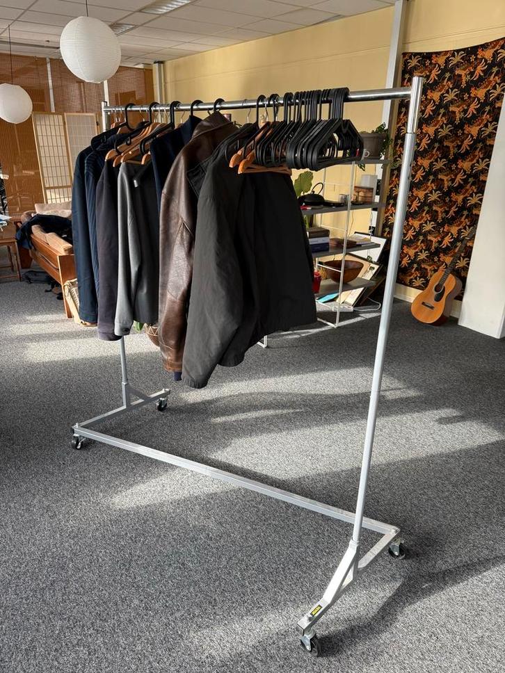 Stevig Metalen Kledingrek Vevor - 170x160cm, Kleding | Dames, Kledingrekken, Gebruikt, Met wielen, Ophalen of Verzenden