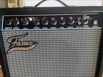 Fame GX-15R. Combo gitaarversterker. beschikbaar voor biedingen