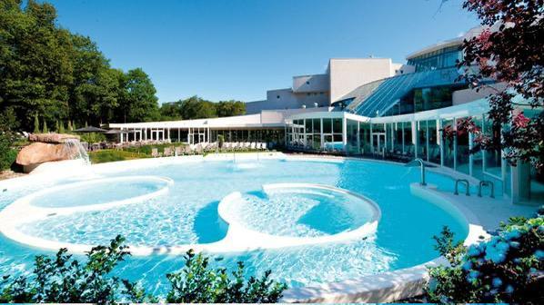 Dagentree Sauna Spa Weesp tweede kaartje gratis, Tickets en Kaartjes, Kortingen en Cadeaubonnen, Twee personen, Spa of Sauna, Kortingsbon