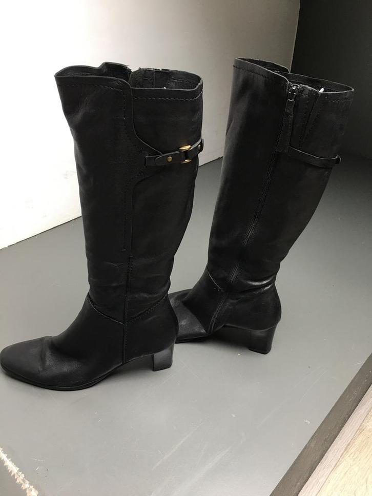 Hoge dameslaars, zwart, ruime schacht, maat 40, Kleding | Dames, Schoenen, Zo goed als nieuw, Hoge laarzen, Zwart, Ophalen of Verzenden