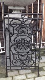 Deurrooster rondo gietijzer 49/80 in twee kleuren., Antiek en Kunst, Ophalen of Verzenden
