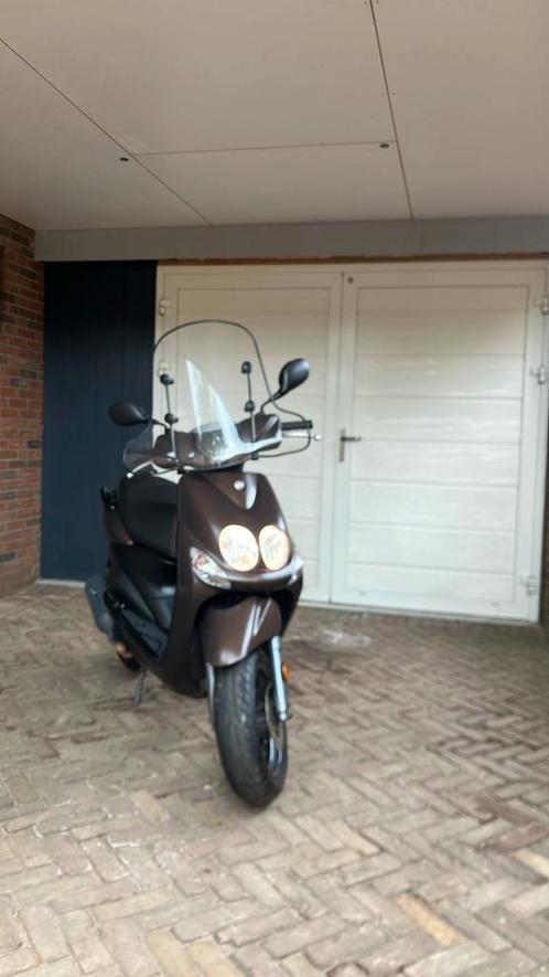 Scooter Yamaha YN50FU, Fietsen en Brommers, Scooters | SYM, Zo goed als nieuw, Overige modellen, Maximaal 45 km/u, Benzine, Ophalen