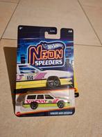 Hot Wheels Neon Speeders Volvo 850 Estate, Hobby en Vrije tijd, Modelauto's | Overige schalen, Ophalen of Verzenden, Nieuw, Auto