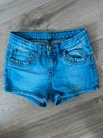 Short - maat 128 - Levv, Kinderen en Baby's, Kinderkleding | Maat 128, Broek, Ophalen of Verzenden, Zo goed als nieuw, Jongen