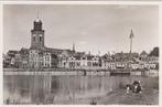 Deventer - Gezicht op Deventer, Verzamelen, Ansichtkaarten | Nederland, Verzenden, 1940 tot 1960, Gelopen, Overijssel